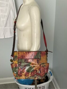 Patricia Nash multi colored bag.